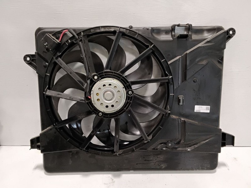 2014-2021 Buick Encore Radiator Fan Motor Fan Assembly 1.4L