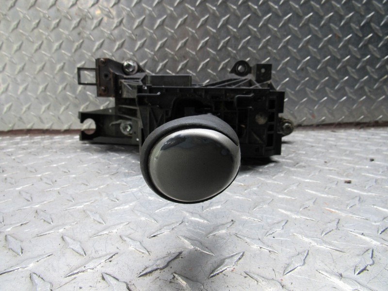 2013 TOYOTA CAMRY AUTOMATIC GEAR SELECTOR FLOOR SHIFTER 4CYLINDER 2.5L