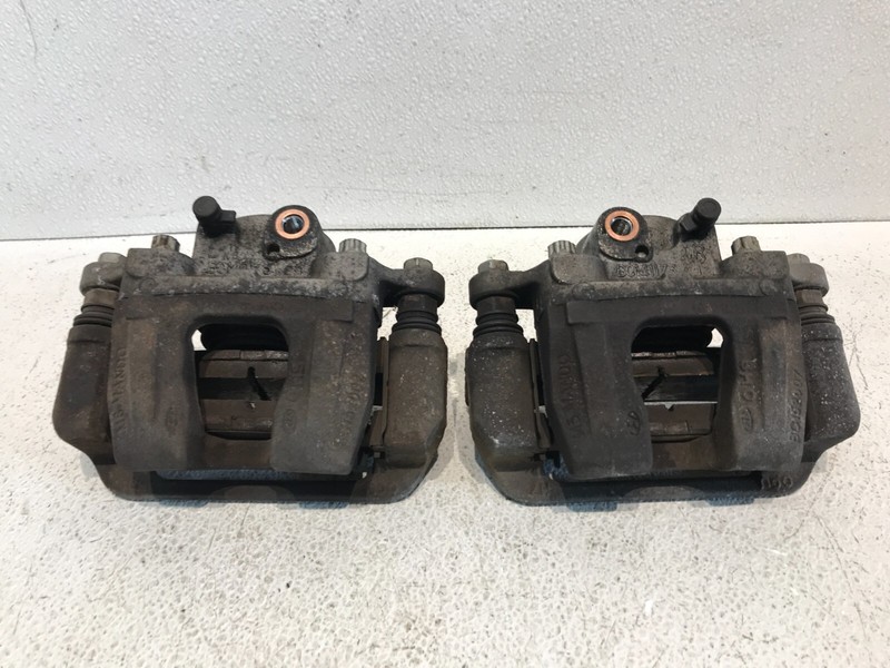 09-14 Hyundai Genesis Rear Right Left Brake Caliper Set of 2 Pair OEM