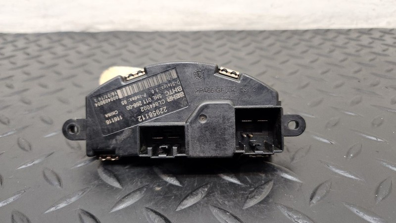 13-17 Chevrolet Traverse Blower Fan Motor Resistor Module OEM 22958112