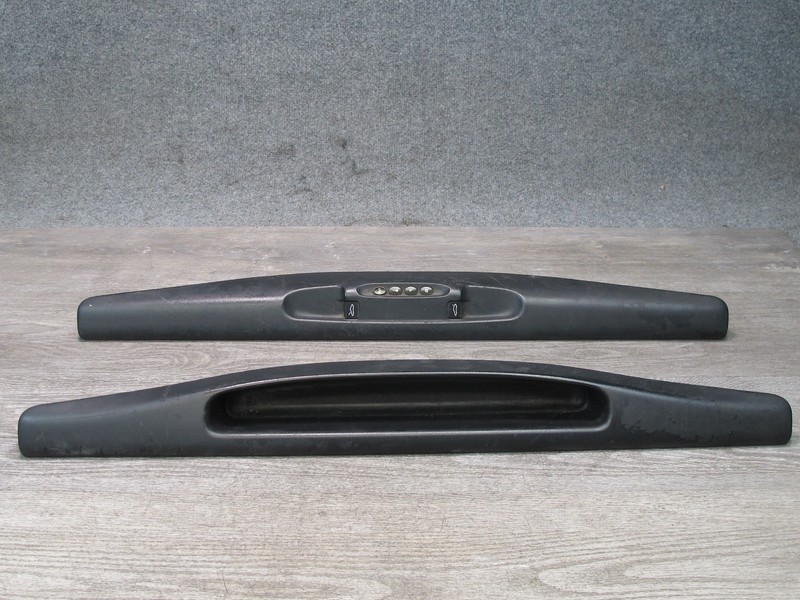 2002-2005 PORSCHE 911 996 LEFT & RIGHT SCUFF TRIM PLATE PANEL W SWITCH SET OF 2
