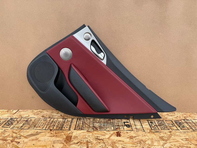 KIA STINGER 2018-2023 OEM REAR RIGHT PASSENGER DOOR PANEL ASSEMBLY (RED/BLACK)