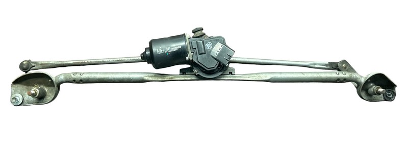 2005-2009 Chrysler 300C SRT-8 Windshield Wiper Linkage Transmission Pivot Arms