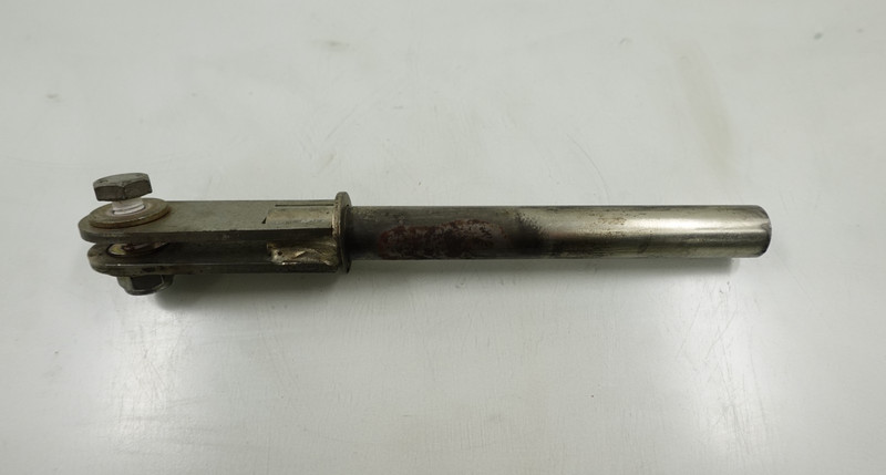 2003-2010 Ski-Doo Expedition 4-TEC 800 OEM Rear Suspension Poker Shaft M5347852