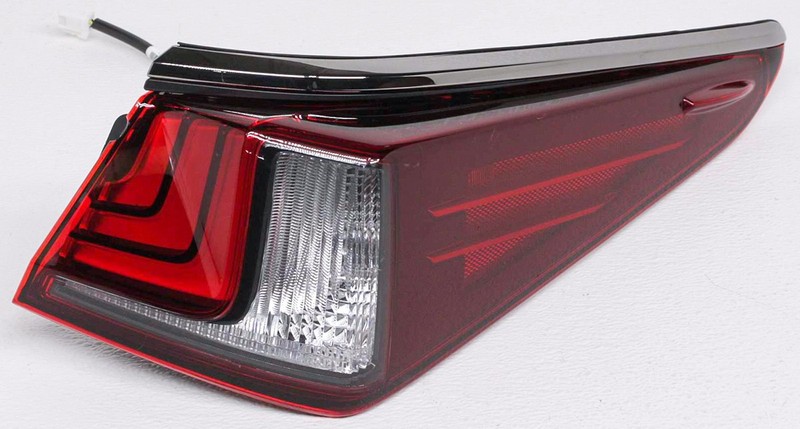 OEM Lexus ES350 F-Sport Right Passenger Side LED Tail Lamp Lens Chip 81550-06860