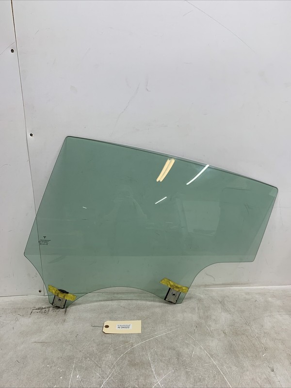 2020-2022 Tesla Model 3 Rear Driver Side Door Window Glass Left 34022 S1
