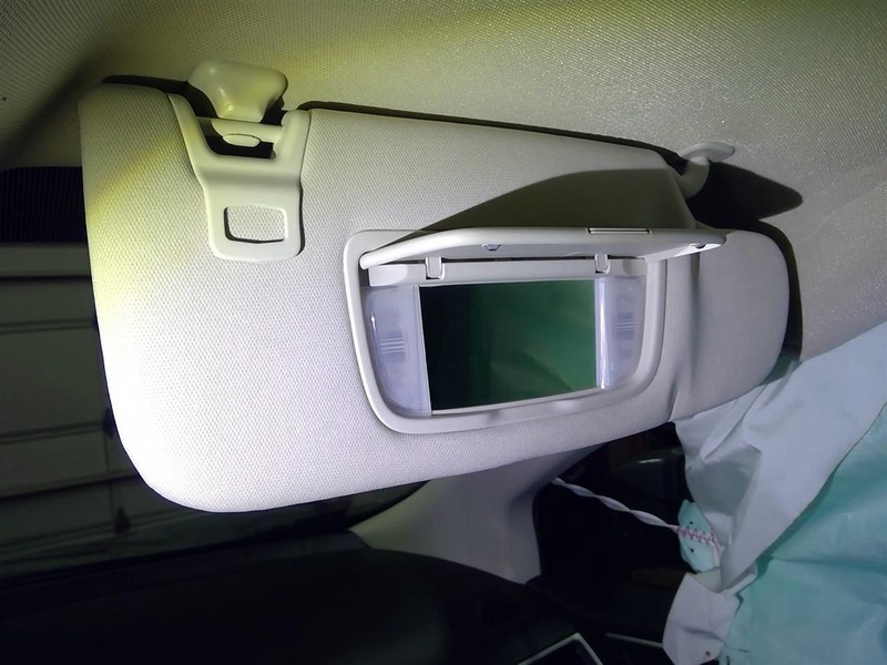Passenger Sun Visor Illuminated Without Sunroof Fits 15-24 EDGE 1770112