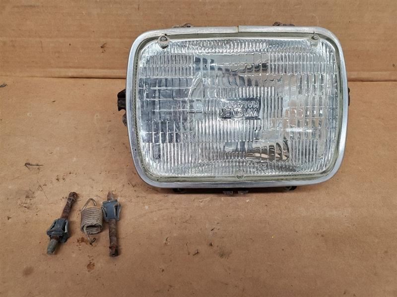 Driver Headlight Single Lamps Chrome Bezel Fits 85-91 CHEVROLET 10 VAN 273581