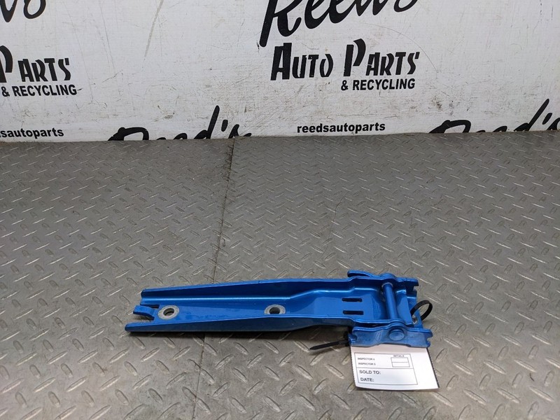 2007-2018 Jeep Wrangler Rear Tailgate Hinge BLUE OEM 55395401 1187671