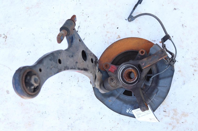 2006-2008 LEXUS RX400 HYBRID FWD FRONT RIGHT SPINDLE KNUCKLE HUB W/ ARM OEM