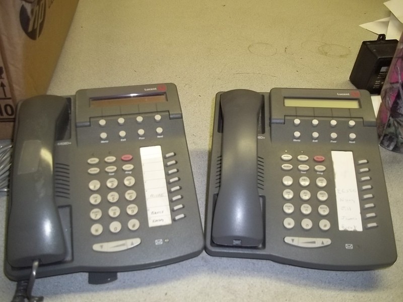 Lucent 480D+ Lot of 2 Gray Office Business Phones *FREE SHIPPING*