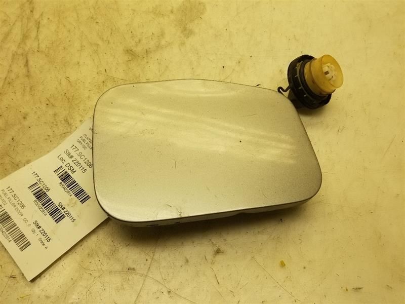 06 SCION XB FUEL FILLER DOOR GRY-1D2