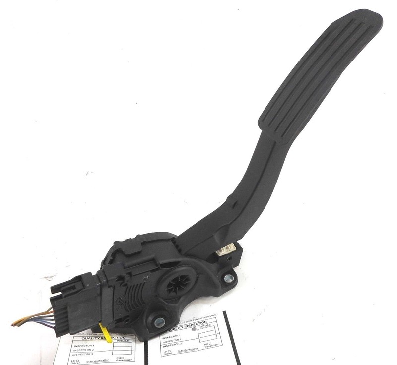 12 Land Rover LR2 Gas Throttle Acceleration Accelerator Pedal OEM 7G9N9F836FB