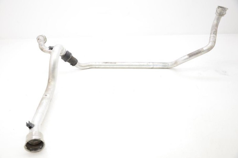 2013-2016 Porsche Boxster S Passenger Right Side Coolant Line 99110601602