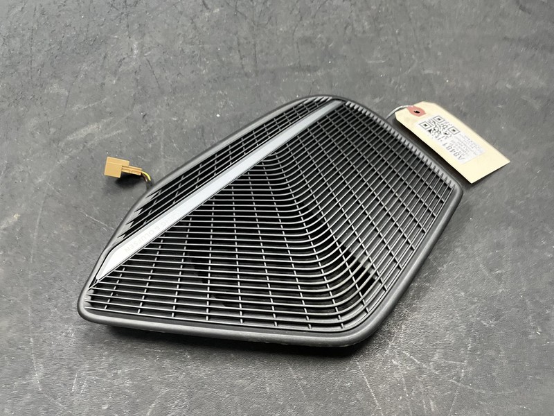 Front Right Door Speaker Grille 2019 Audi S5 Coupe 8W6035420A 2018 2020 - 2023
