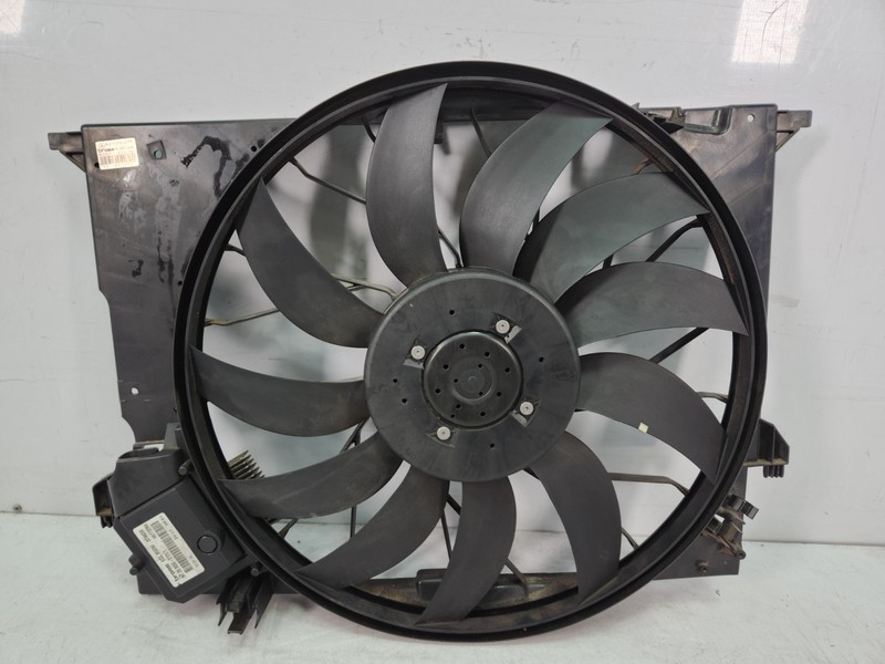 ✅ 07-14 OEM Mercedes W216 W221 CL550 Engine Radiator Cooling Fan Assembly