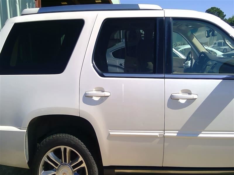 Passenger Right Rear Side Door Fits 10-14 ESCALADE 568352