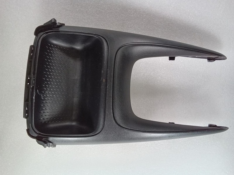 2020-2022 Toyota Corolla Center Console Front Trim Tray Panel 5883112200