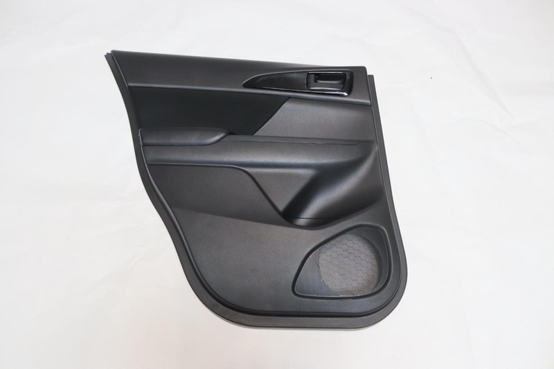 2018-2020 MITSUBISHI ECLIPSE CROSS REAR LEFT SIDE DOOR PANEL TRIM COVER OEM