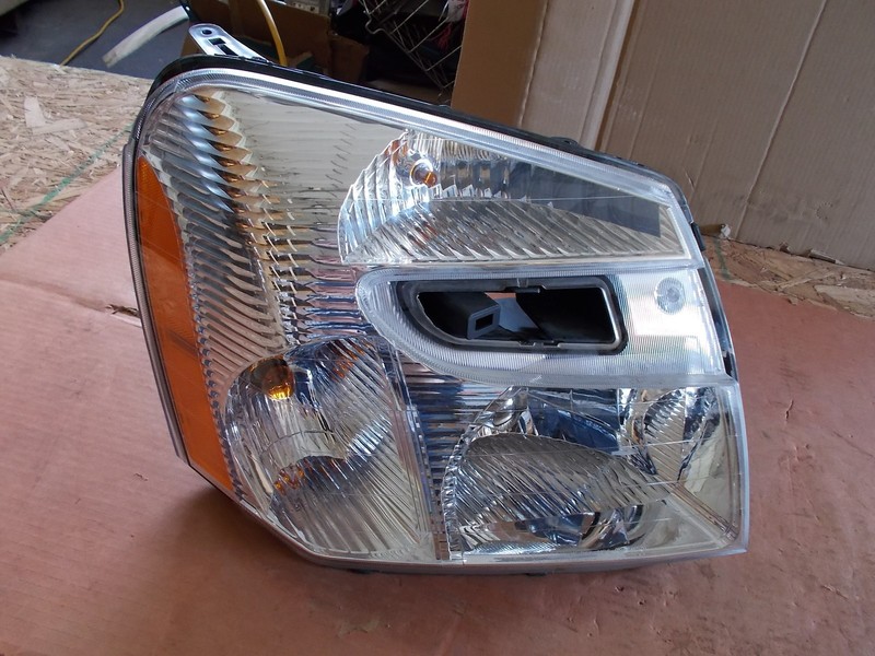 Depo 335-1135R-AS Chevrolet Equinox Passenger Side Headlight Assembly 03205994