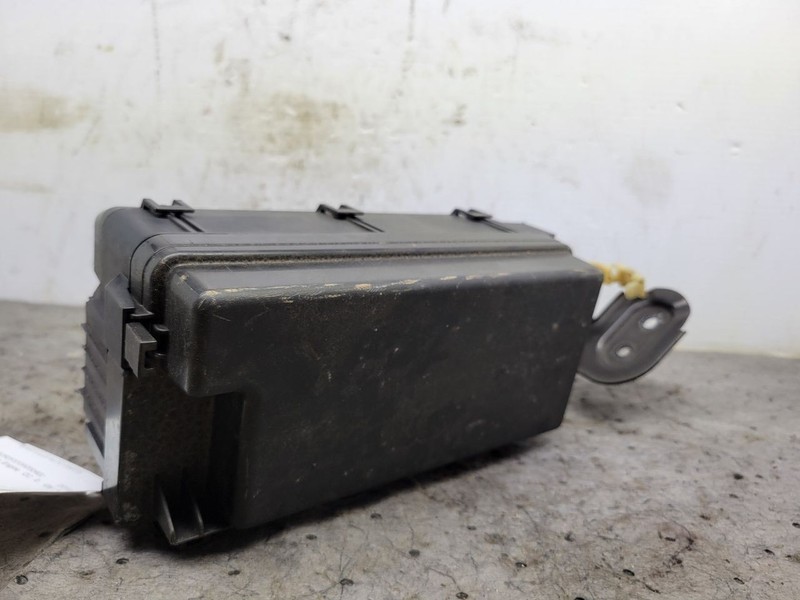 Fuse Box Engine Compartment Sedan LX CVT Fits 13-17 ACCORD 1666902