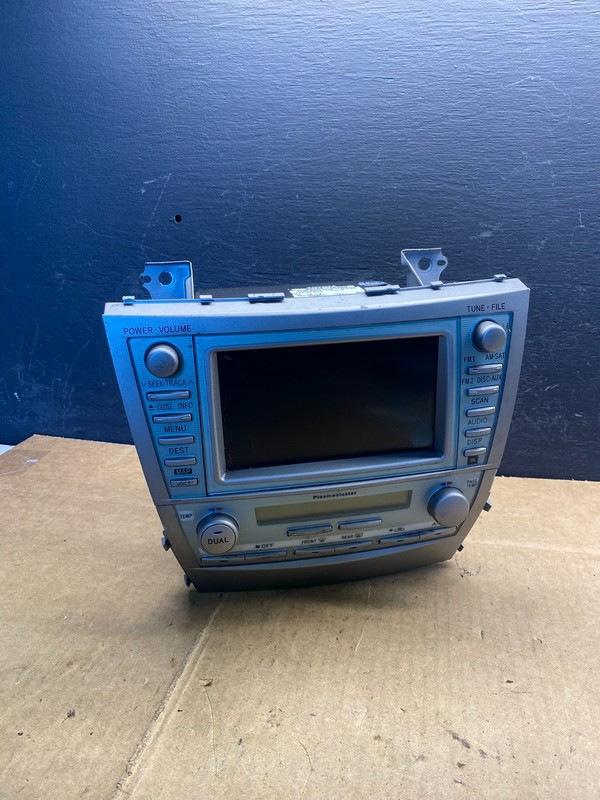 2007 to 2009 Toyota Camry Radio CD Player Climate Control Bezel ad4845 DG