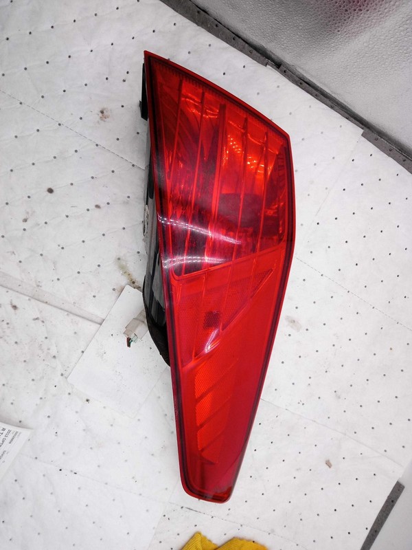 2013 KIA Optima Right Tail Light Assembly Grey Used OEM 731224 210K Miles