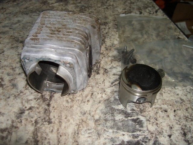 McCullochpro mac 1000 piston cylinder chainsaw part only bin 803