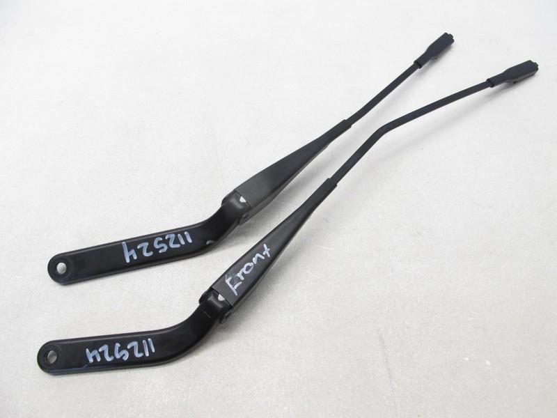 12-15 BMW E84 X1 WINDSHIELD WIPER ARM SET FRONT RIGHT LEFT OEM 112524