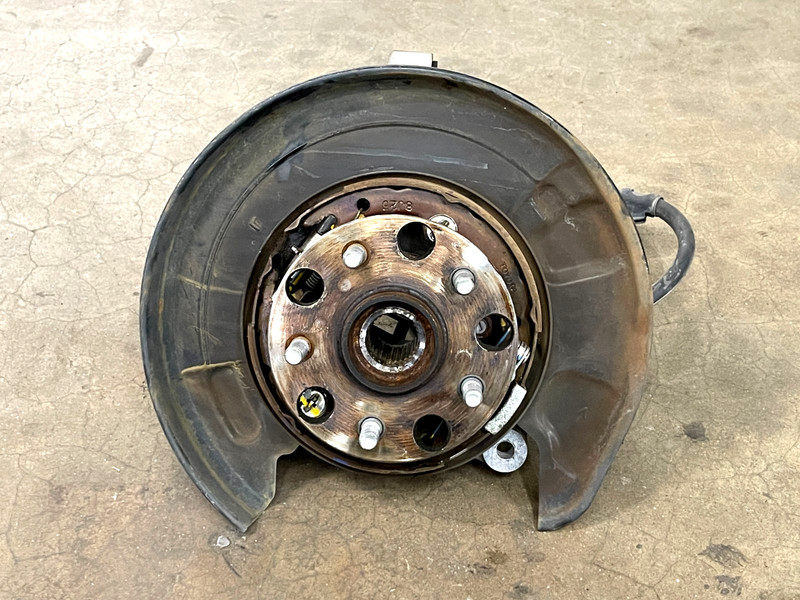 ⭐2013-2020 LEXUS IS300 RWD REAR LEFT SUSPENSION SPINDLE KNUCKLE HUB OEM LOT2634