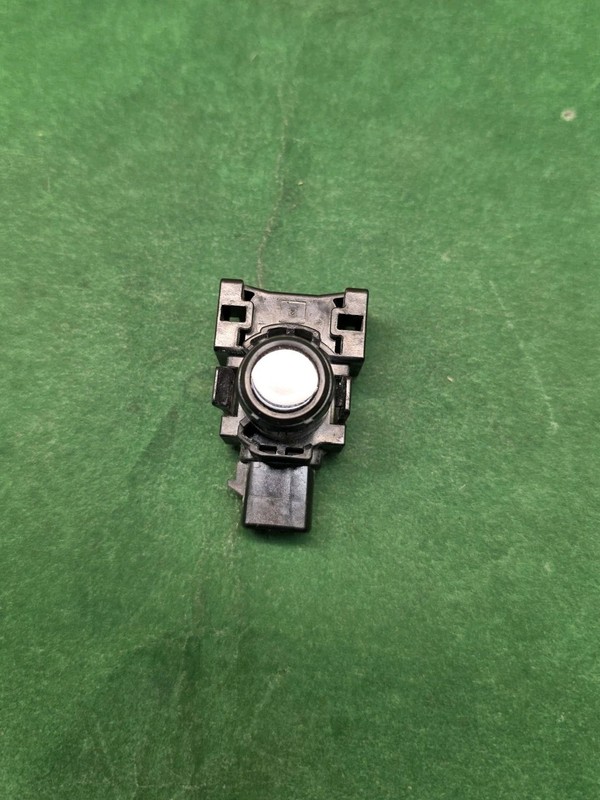 2014 15 16 17 18 -2022 Toyota 4Runner Rear Bumper Parking Sensor 8934164010 OEM
