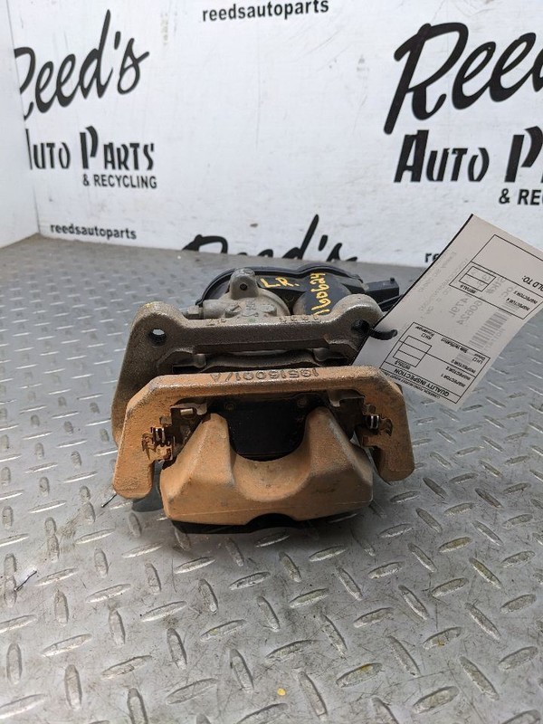 Driver Caliper Rear 12.60" Diameter Rotor Fits 14-20 CHEROKEE 1147174