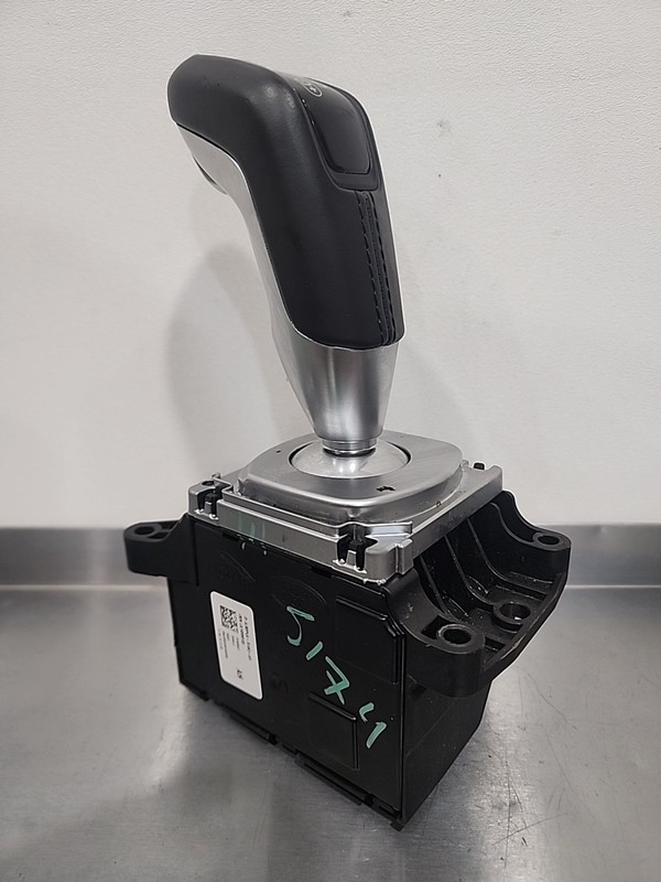 14-17 Land Rover Range Rover Sport L494 Gear Shift Shifter Selector Black OEM