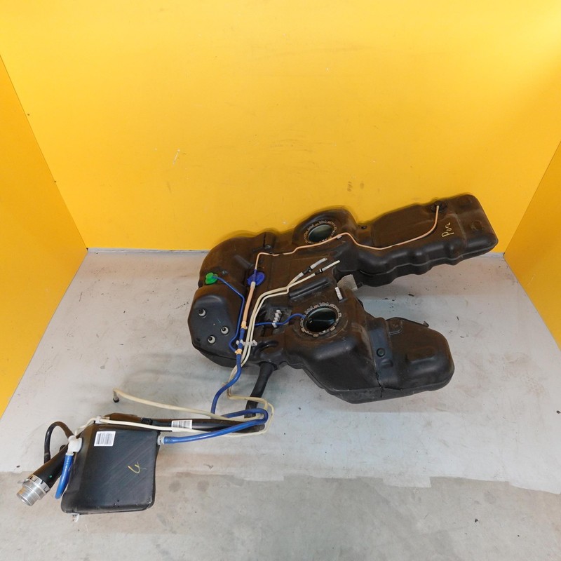 2013-2018 PORSCHE CAYENNE FUEL GAS TANK FUEL PUMP FILLER NECK ASSY OEM
