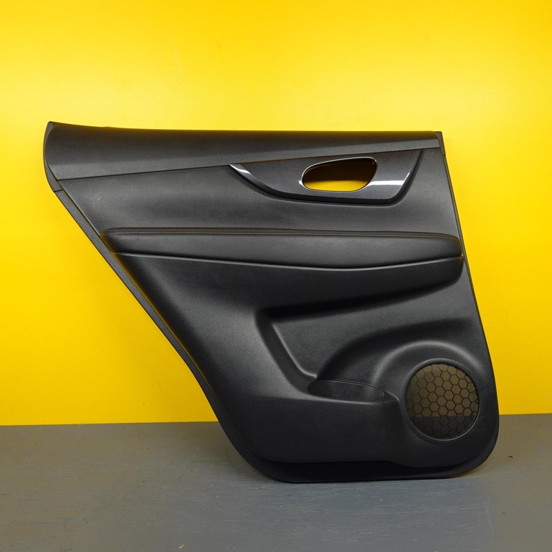 2014-2020 NISSAN ROGUE REAR LEFT DRIVER SIDE DOOR TRIM PANEL TRIM OEM 829115HA0A