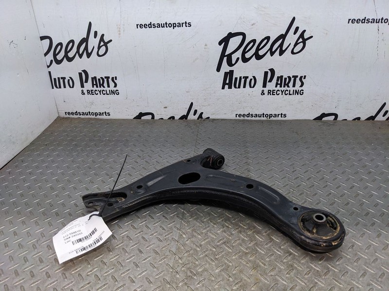 Passenger Right Lower Control Arm Front Sedan Fits 14-19 COROLLA 1162684