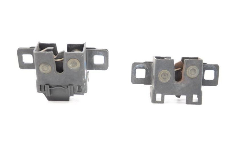 2010-2011 Range Rover Sport HSE Pair of Front Hood Latches Latch Locks