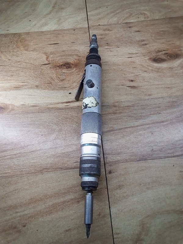 Uryu US-LT30BL-11 Straight Pneumatic Screwdriver Air Tool 1/4"Drive