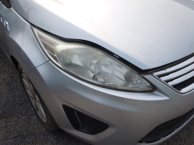 2011-2013 Ford Fiesta Halogen Headlight Passenger Right