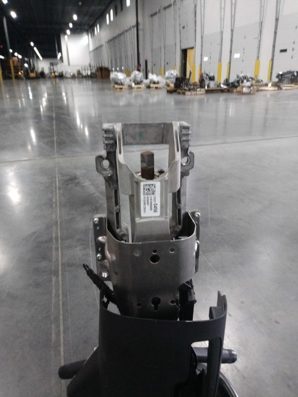 Used Steering Column fits: 2016 Chevrolet Colorado Floor Shift tilt and telescop