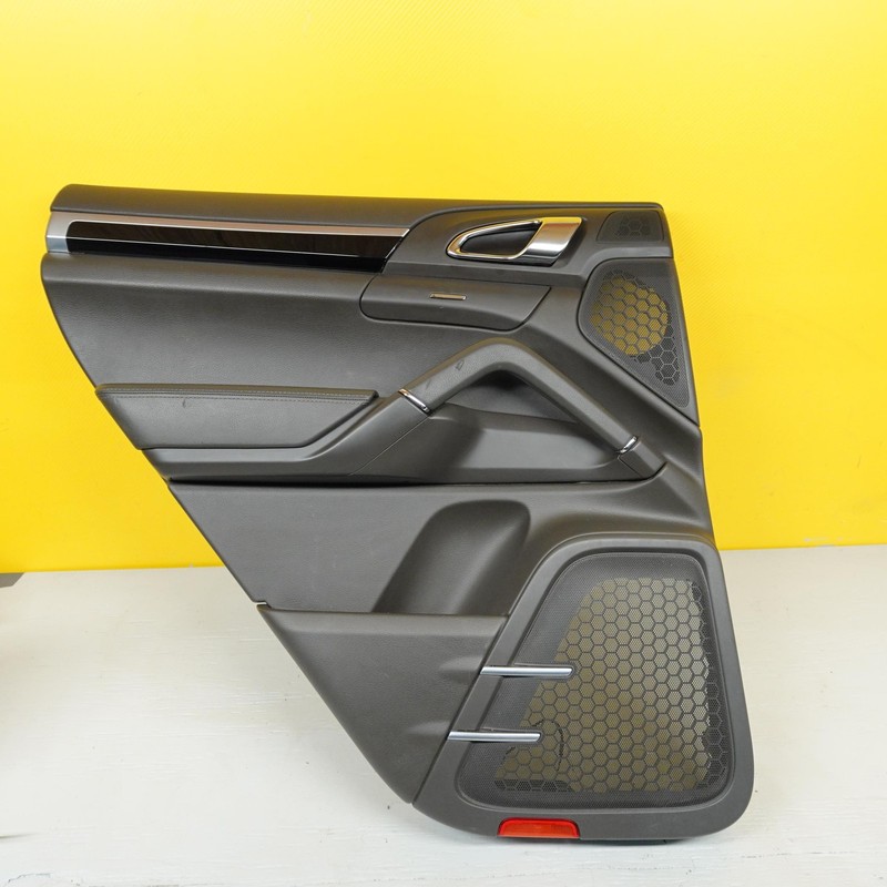2015-2018 PORSCHE CAYENNE REAR LEFT SIDE DOOR PANEL COVER TRIM AGATE GREY OEM