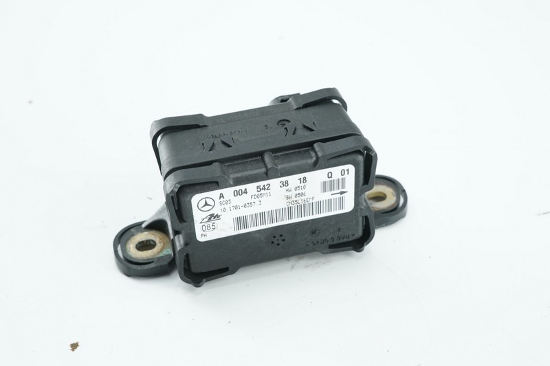 MERCEDES W251 R-Class GL ML Yaw Rate Anti Skid Traction Control OEM 2006 - 2008