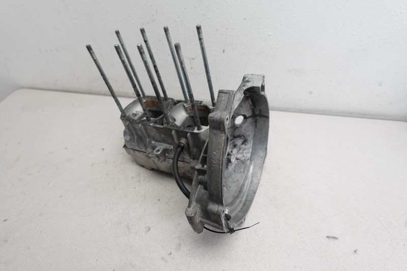 1979-1984 Yamaha Enticer ET340 Excell III OEM Engine Motor Crankcase Ass'y