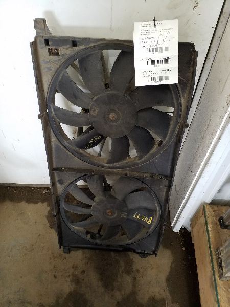 Radiator Fan Motor Fan Assembly SLE Fits 01-05 BONNEVILLE 186030