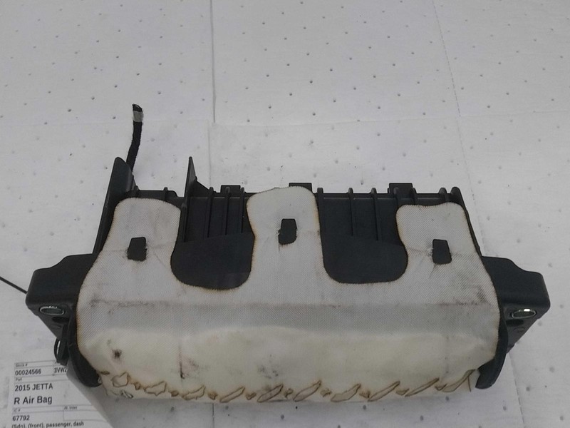 2015 Volkswagen Jetta Instrument Panel Air Bag Grey Right 121K Miles Used