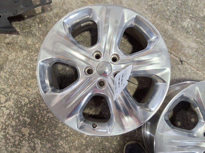 2014-2015 Dodge Durango Wheel Rim 20x8 Polished 5 Straight Spoke