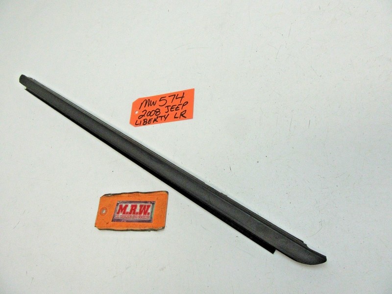 MOLDING DOOR GLASS WINDOW SEAL STRIP DRIVER SIDE REAR BACK for JEEP LIBERTY 08-2