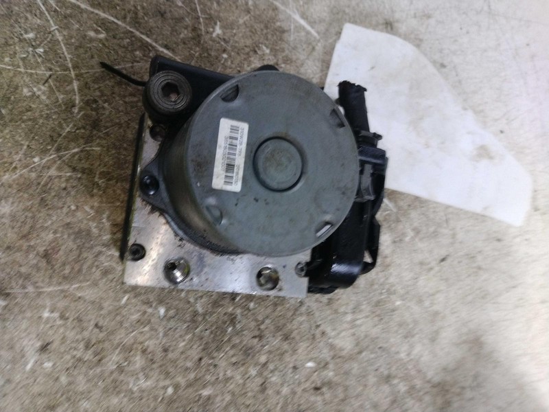 Used ABS Pump and Motor Assembly fits: 2018 Hyundai Tucson Actuator and Pump Ass