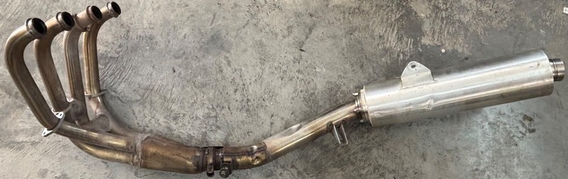 2001 Suzuki GSF1200 GSF 1200 Bandit Exhaust Pipe Muffler Header System 1200S 01