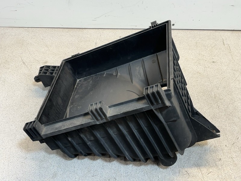 02-06 Dodge Mercedes Freightliner T1N Intake Lower Half Airbox Air Box